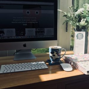 Blogging and BAPS - BAPS 2018 winner Tina's workstation, computer, coffee and 2 BAPS Awards!