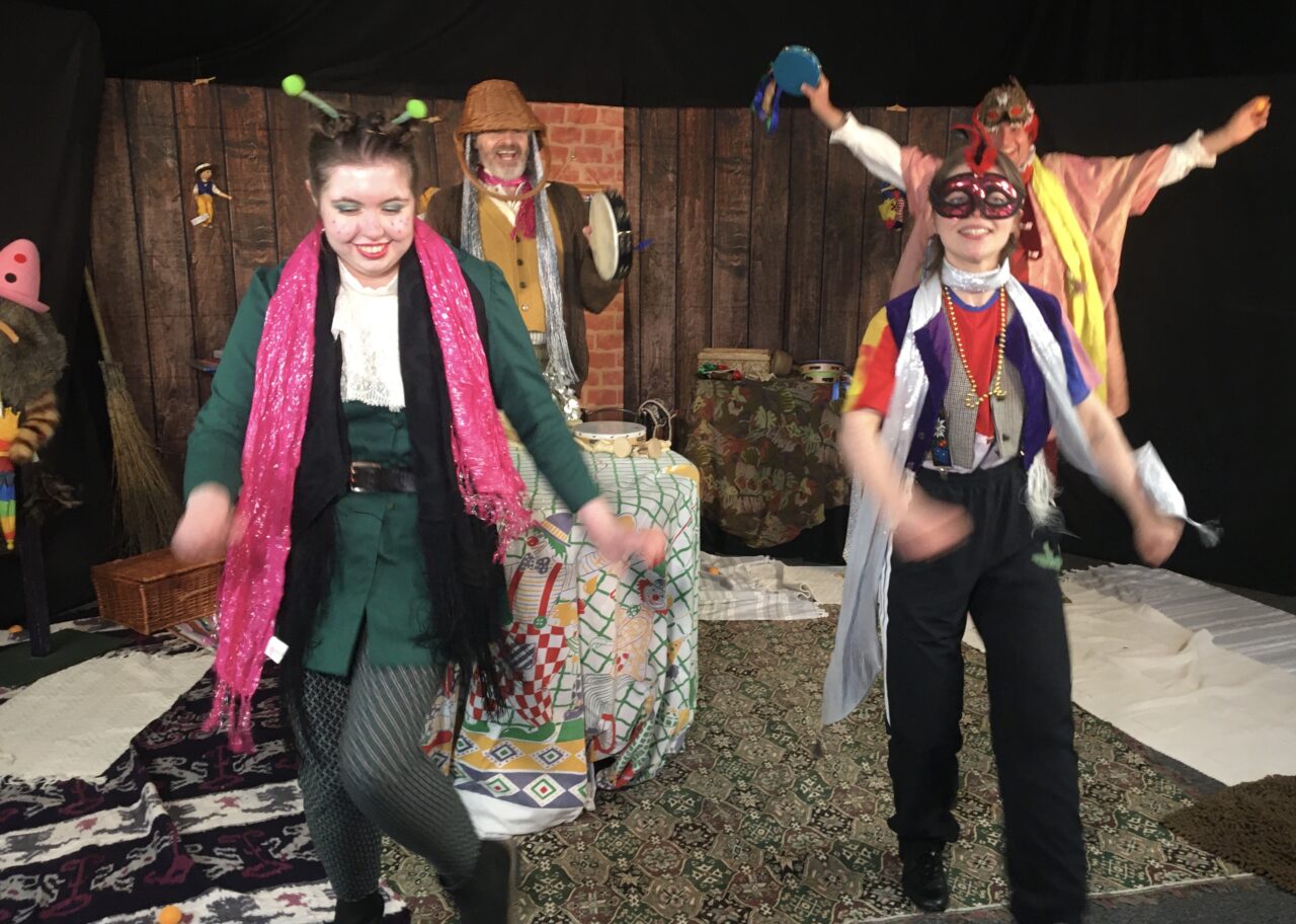 Lauren Masser on set of Piccolo Pinocchio