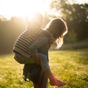 siblings piggyback photo